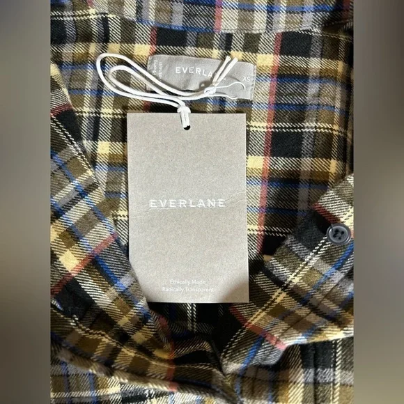 NWT Everlane Boxy Button-Down Plaid Soft Flannel Shirt, Oversized, Size Small - Picture 10 of 16